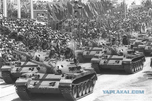 Террористы «Исламского государства» в ужасе: на Ракку пошли танки Т-90