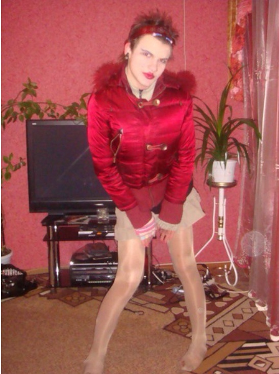 Давай я тебя ещё вот в этой позе сфоткаю