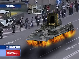 Фотожаба: танки в городе
