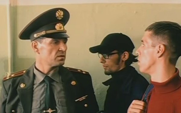 Пробку надо было ставить