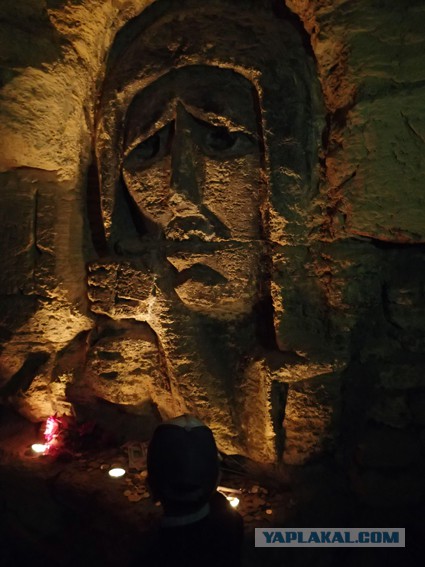 Правый сектор воюет с несогласными в тылу