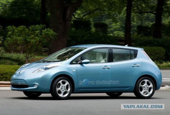 В Японии началось производство электрокара Nissan