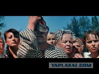 Премьер-министр Украины Азаров подал в отставку