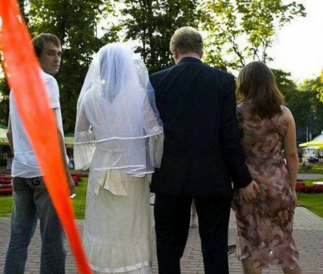 Для поднятия настроения.