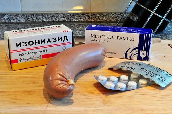 Снова чуть не разорвали, хорошо папа спас