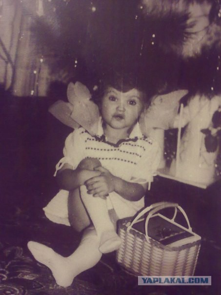 Год одна тысяча девятьсот восьмидесятыый