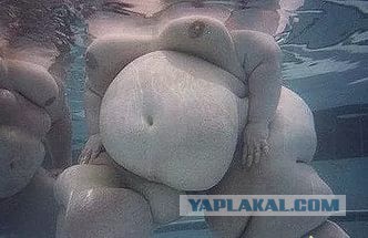 Девочки разные под водой