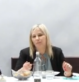 В столовой можно не только поесть