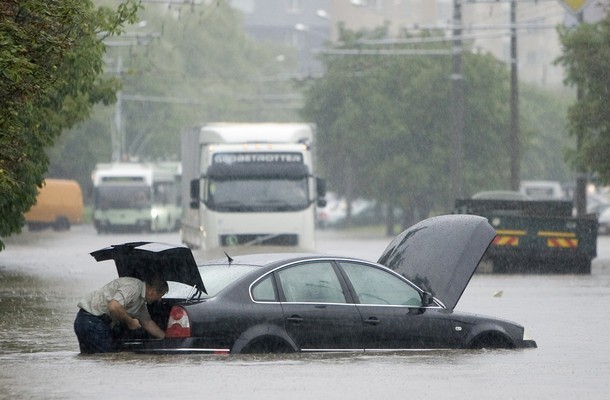 Беларусь топит. Днепр поднялся на 5 метров