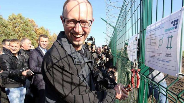 Нечаев призвал Мишустина построить цифровую стену от мигрантов в кратчайшие сроки