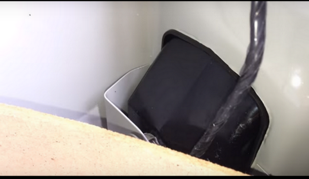 УАЗ жестянка!