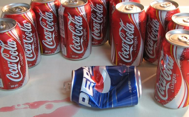 Тонкий рекламный троллинг Pepsi над Coca-Cola