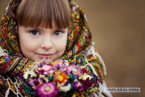 Девочку не пустили учитmся в платке... Школа или же вера?