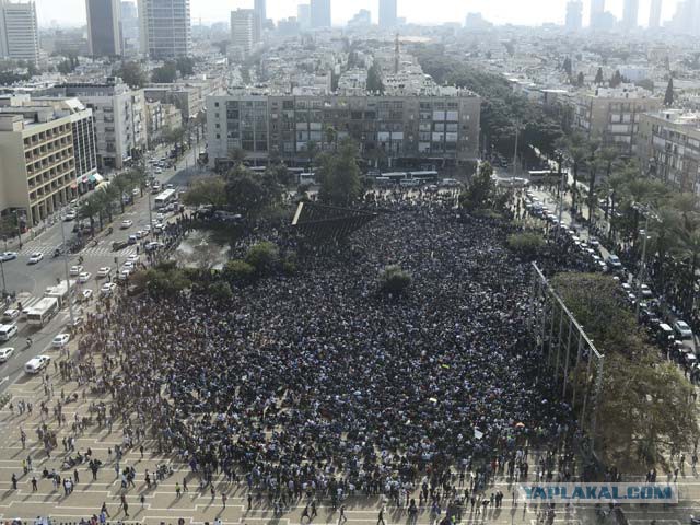 В Израиле мигранты собрали многотысячный митинг