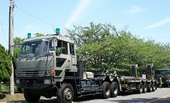 Игра на ЯПе: Угадай АВТО-9