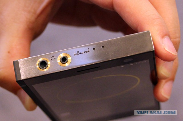 Плеер от Sony DMP-Z1 - это гаджет для аудиофилов за 500 000 рублей