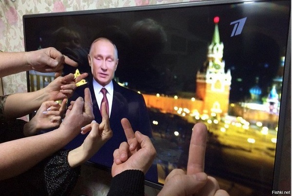 Первый канал скрыл счётчик лайков под новогодним обращением Путина