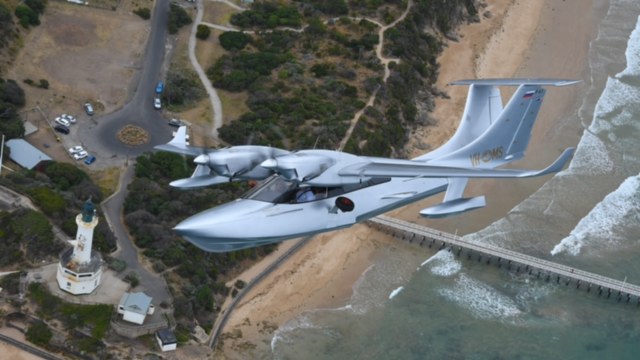 Новая амфибия Л-65, перелет в Австралию
