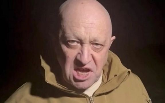 Кадыров пообещал уволить чиновников за незнание их детьми чеченского языка