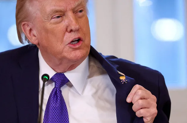 Трамп заявил, что возьмет Гренландию «по-хорошему или по-плохому»: реакция мировых СМИ