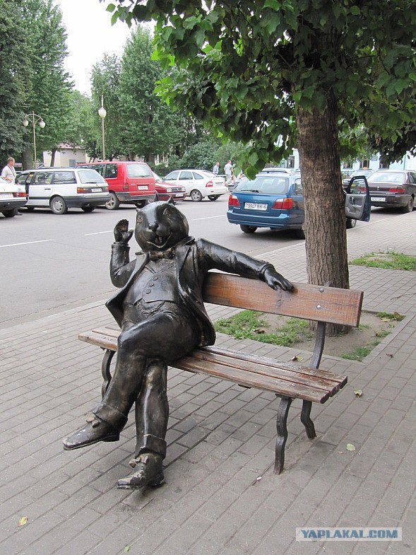 10 самых веселых памятников в России