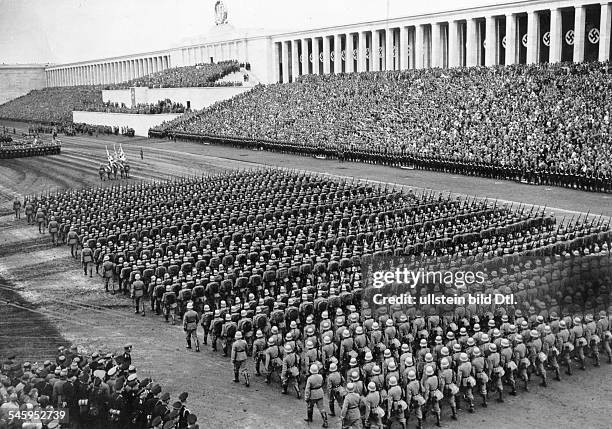 Германия планирует создать крупнейшую армию в европе к 39 году