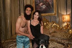 "Обнимашки" за долларовые бумажки