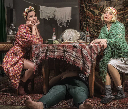 Помогите! Делю мужа с соседкой: что делать?