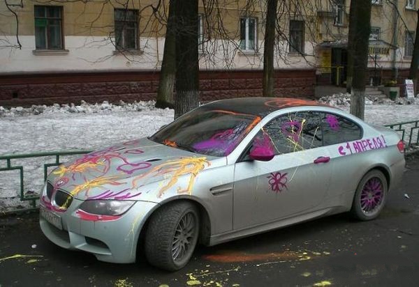 Лишняя баночка краски