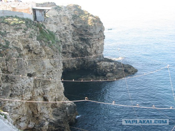 Мыс Тарханкут - самая западная точка Крыма.