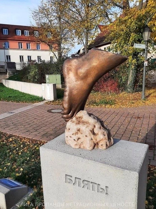 18890922.jpg