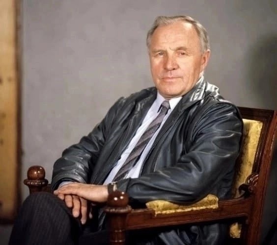 Интересные снимки известных людей 30.12.25