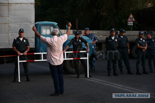 Шествие в Ереване завершилось: Участники акции выдвинули властям новый ультиматум