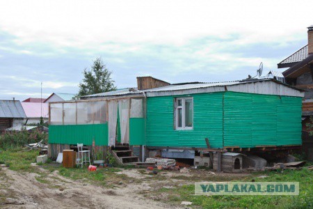 "Погостили у мамы". В Волгограде снесли дом, пока хозяева были в отъезде