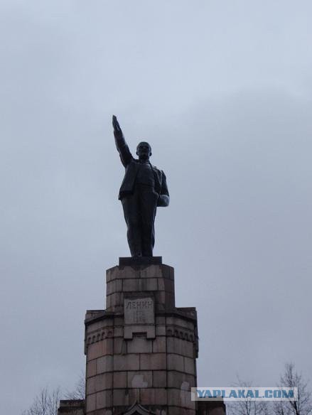 Нацизм не пройдет!