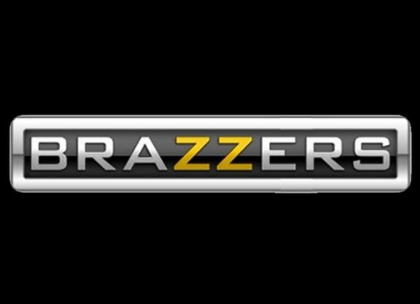 Слезки: в РФ заблокировали популярный порносайт Brazzers