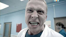 А ведь он может и съесть!