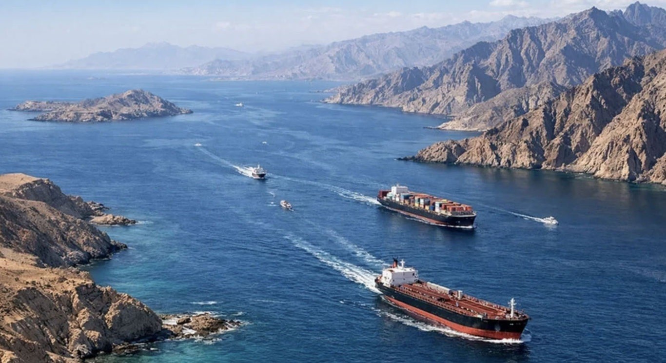 Иран открыл Ормузский пролив