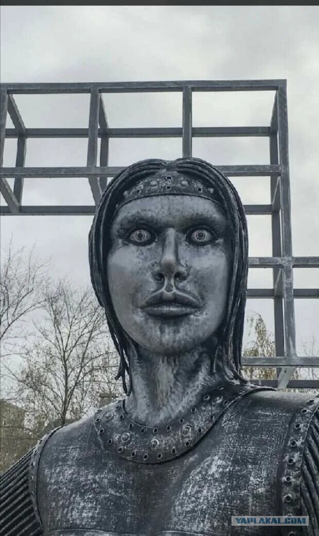 На новой площади в Москве поставили милых муми-троллей и первый в мире памятник Туве Янссон