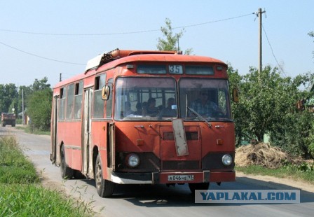 Немецкий 3х литровый рядный шестицилиндровый двигатель