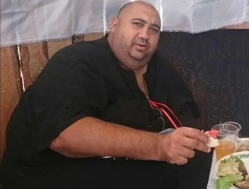 Цыганский табор застрял в лифте новосибирской многоэтажки