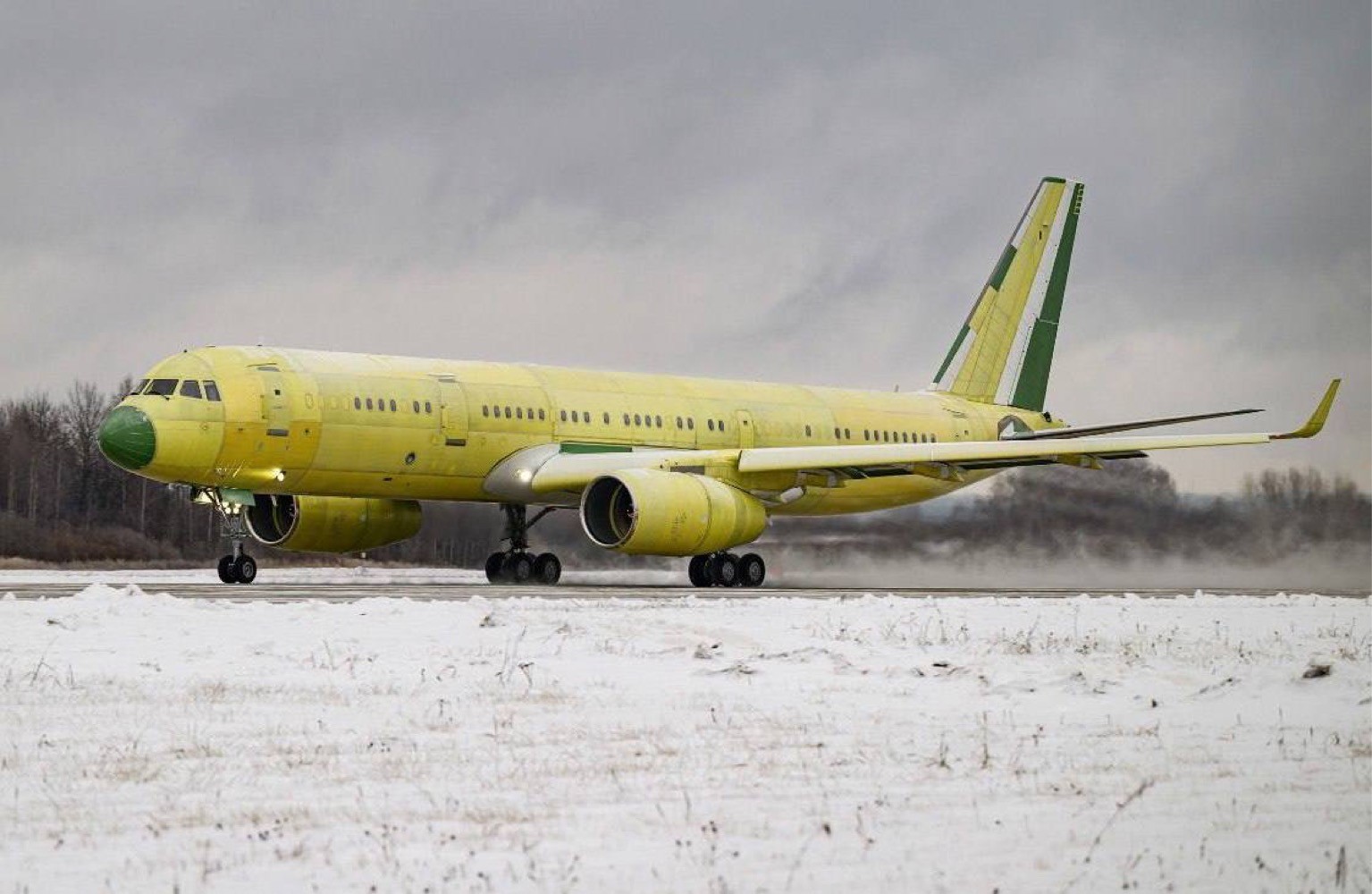 ОАК: полетел новый полностью отечественный Ту-214