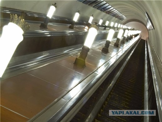 Контрабандные фотографии из Северной Кореи: Ким Чен Ын не одобряет!