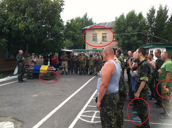 Мужчину избили в Севастополе за символику «Азова» на велосипеде