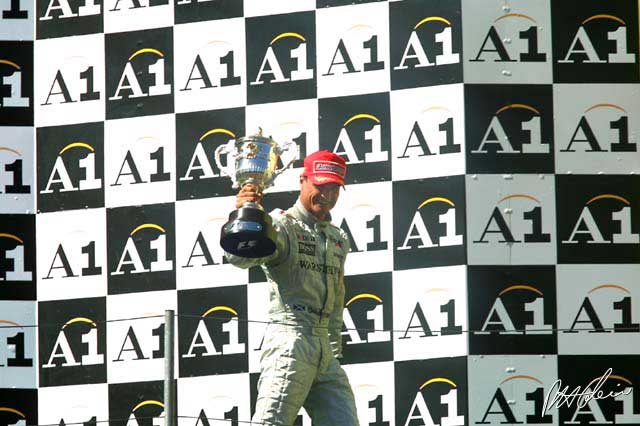 Formula 1: история команды McLaren