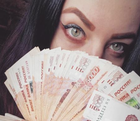 Женские деньги или как женщине получать деньги, не работая?