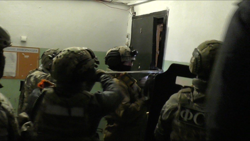В Москве задержали двоих россиян за акции устрашения четырех руководителей РКН