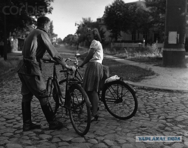 Фотографии второй мировой, многие цветные (фото)