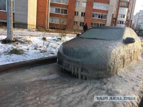 Веселые водители, которые паркуются необычным способом
