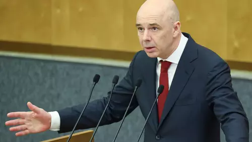 Центробанк предупредил, что деньги ФНБ кончатся в 2025 году. Что будет делать Минфин?